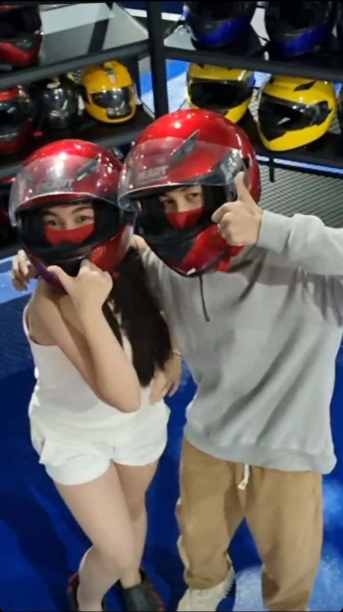 marcuscabais123's tweet photo. With His ate tricia

#HORI7ON
#HORI7ON_MARCUS https://t.co/yLXZgIZw1G
