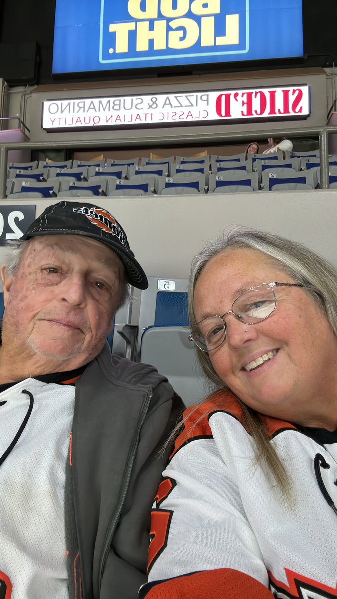 jillbollenbache's tweet photo. #LetsGoKomets https://t.co/eurxQ25NI4