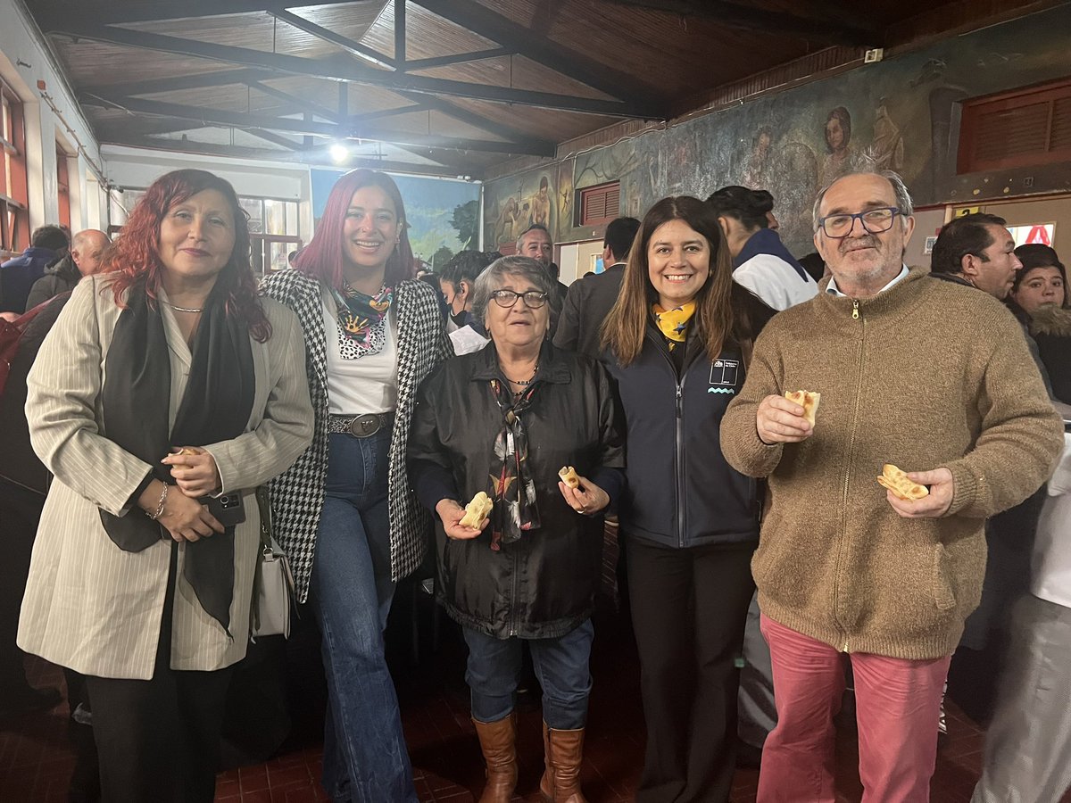 vocerianuble's tweet photo. Participamos de la •Cuenta Pública• de Bulnes 🙌🏾 @municipiobulnes ✅
Seremi @AndradeVaale se trasladó hasta la comuna para acompañar a su alcalde @GuillermoYeber , quien dirigió la ceremonia donde asistieron autoridades y decenas de vecinas y vecinos 📌 https://t.co/t3TMzSJD2s