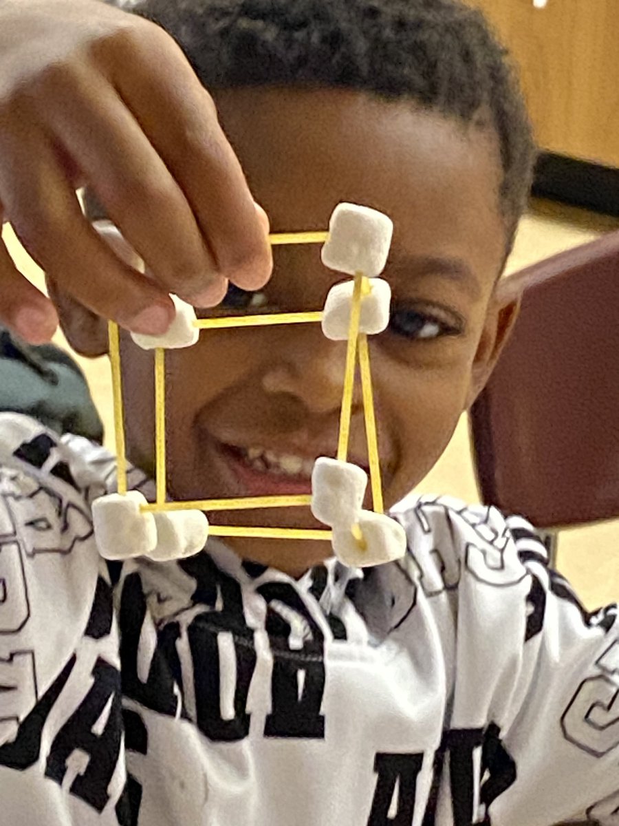 iTeachJones's tweet photo. Today in math we did a math lab! Students got to create 2D and 3D shapes, compare shapes vertices, and make new shapes out of other shapes. Look at the excitement! Our students really enjoyed learning math and ELA together. https://t.co/Yy9RsQQiCH