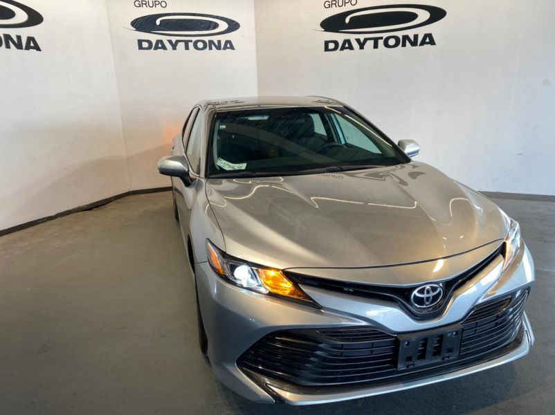 HondaInterlomas's tweet photo. Se vende Toyota Camry 2019 Usado

  Precio: $ 374,500 MXN Negociable

  Transmisión: Automática

  Color: Plata

  Kilometraje: 77,000Km.

  Ubicación: Huixquilucan, México

  ref20424594 #MaxiPublica #AutosEnVenta https://t.co/FGC2eFS8xJ