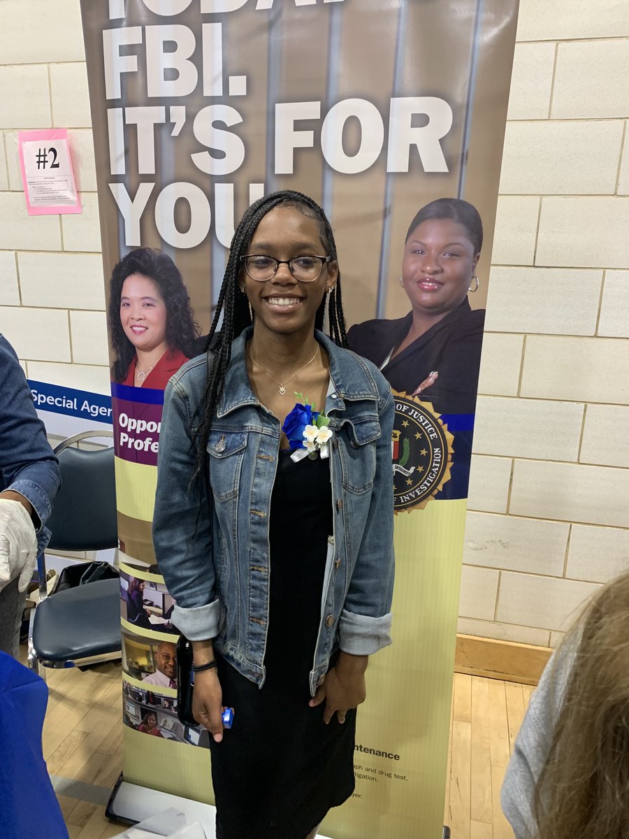 bradperm's tweet image. Career Fair at Pikesville Middle this morning. Inspiring! #pythonpride