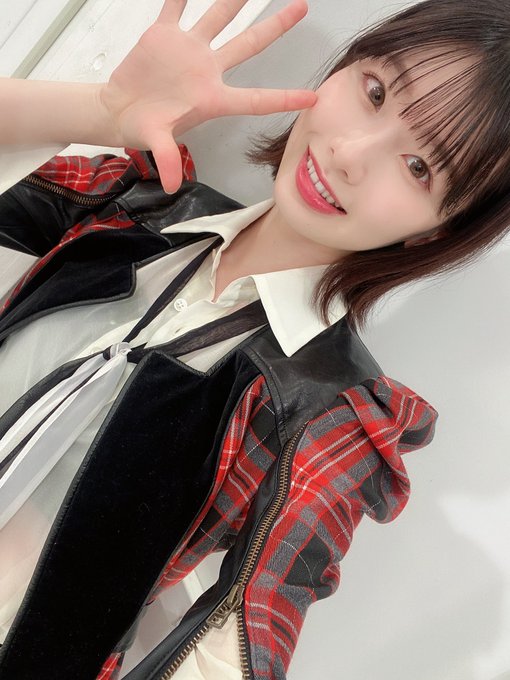 AKB48 チームB 直筆サイン入りTシャツ ファイナルコンサート2023 AKB48 チームB 直筆サイン入りTシャツ ファイナルコンサート2023