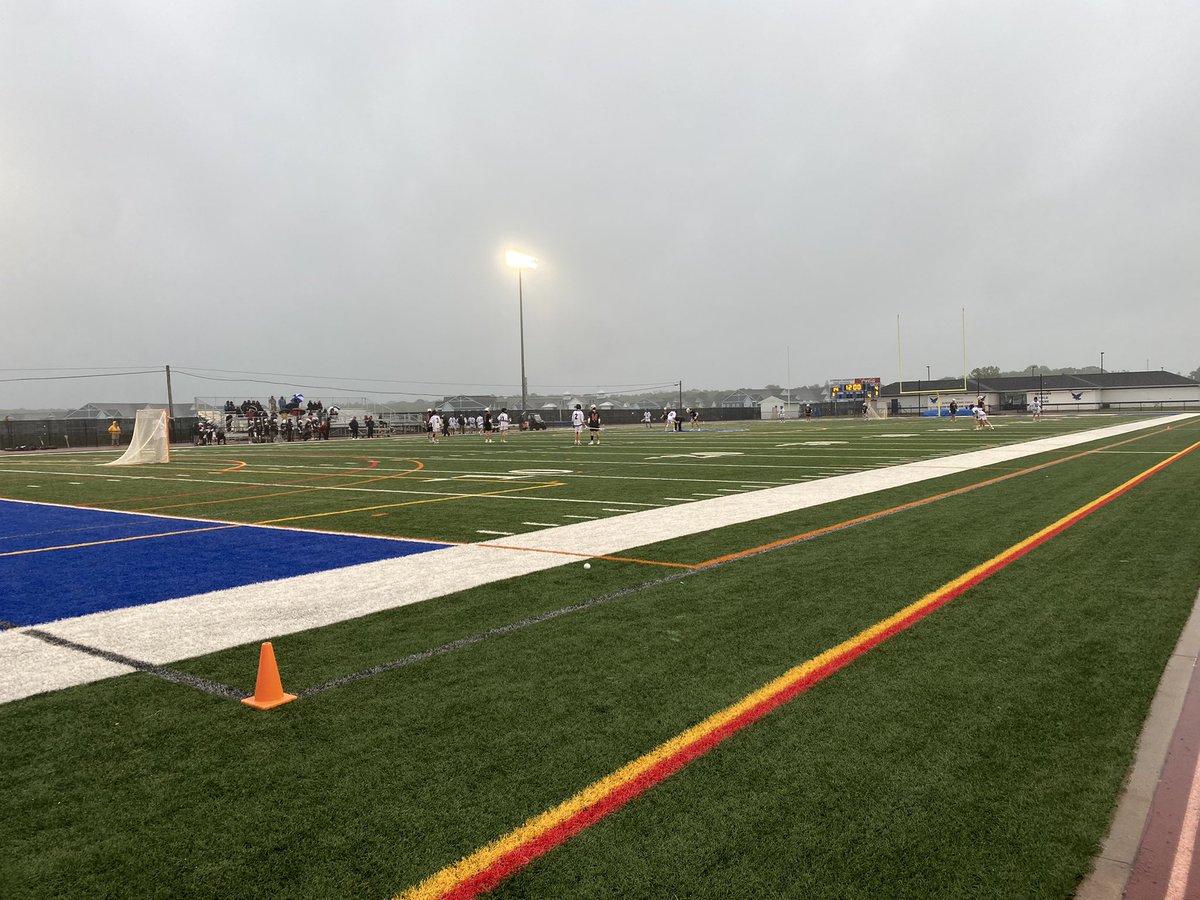 TimNolanTV's tweet photo. I never knew  it could rain so much for so long. 

@SDHS_Sports made my life easy against @jmb_athletics up 14-4 heading into the fourth. Sets up huge tilt for Bayside South next Wednesday w/ Parkside. 

See you @ 10:30 on the Final Score for @DelmarvaSports after I finally dry. https://t.co/ofSKeoKRg0