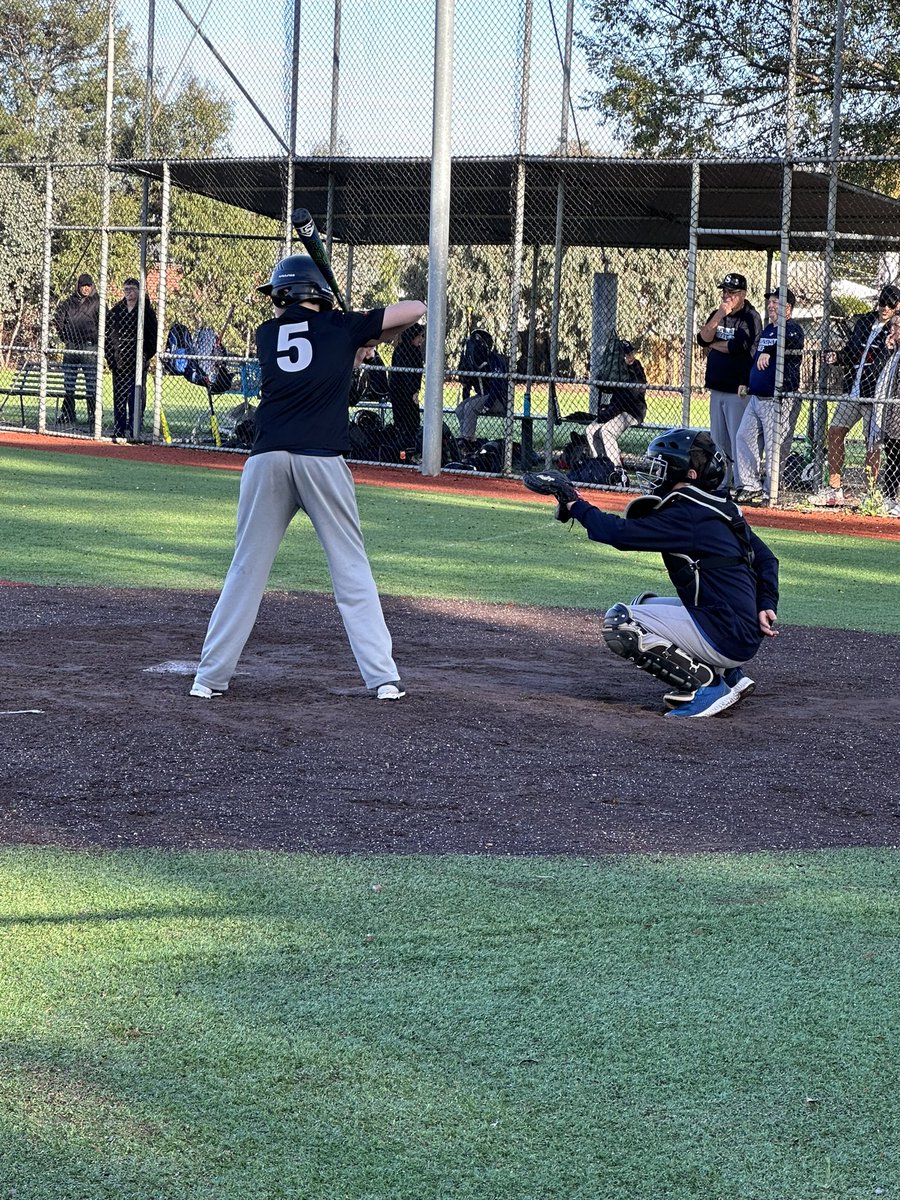 nyy_cate's tweet photo. First game of the Winter Season.
First at bat. 
Base on balls. 
#MWBL #PortMariners @BaseballVic https://t.co/PwvyACKRXJ