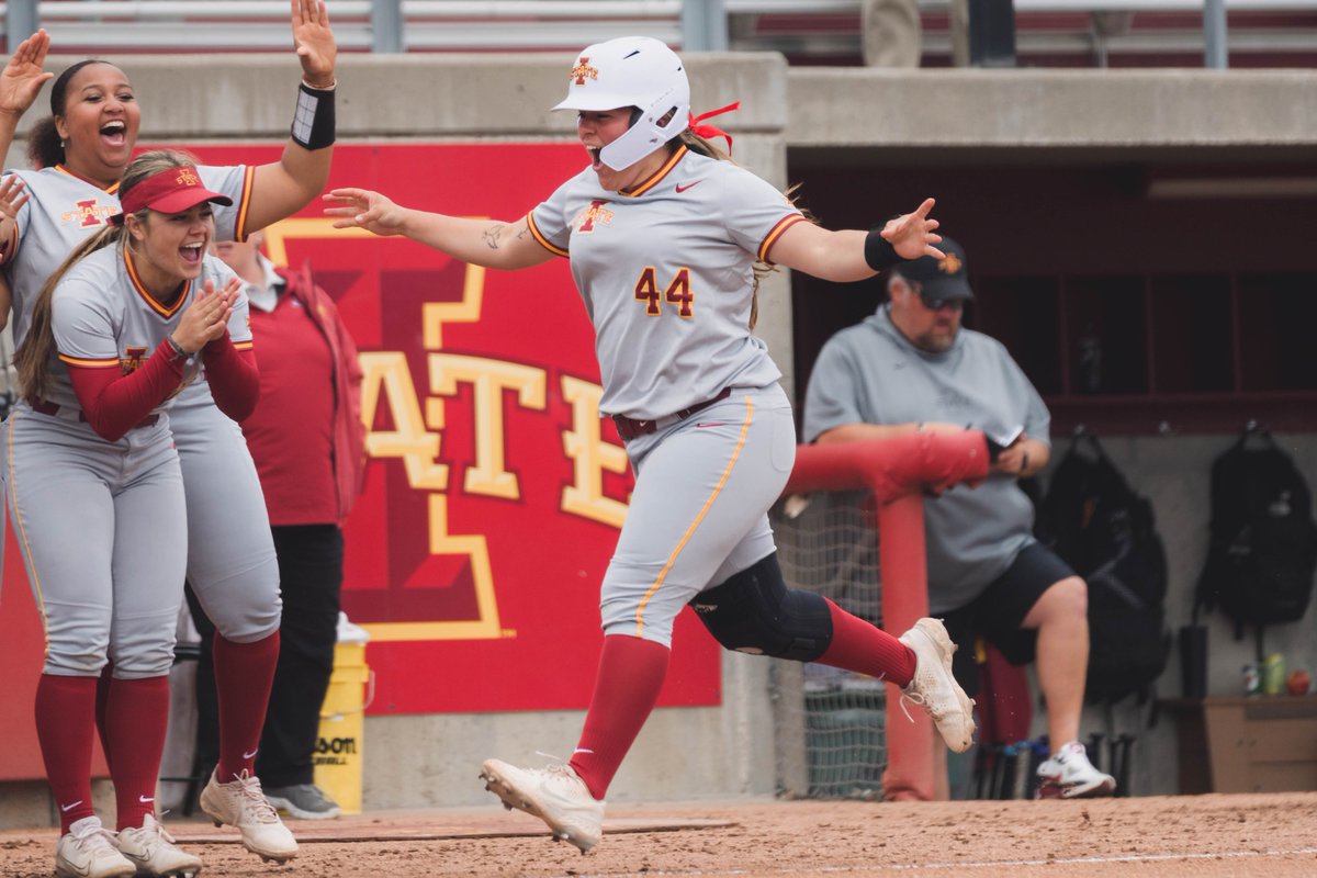 ⚠️ Caution: The Cyclones are on fire 🔥

Iowa State upsets No. 20 Baylor with a 4-2 win!

#NCAASoftball x 📸 <a href="/CycloneSB/">Iowa State Softball</a>