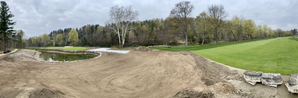 One hole at a time…<a href="/kcm_cg/">KCM Construction Group Inc.</a> doing what they do best 👏👍 final grade, greens extension, apron extension. irrigation install, finish float, grassing lines, bentgrass cut/paste relay <a href="/greenhorizonsod/">Greenhorizons Sod Farms</a> , step cut, bluegrass, fescue, asphalt done ✅ @HurdzanGolf