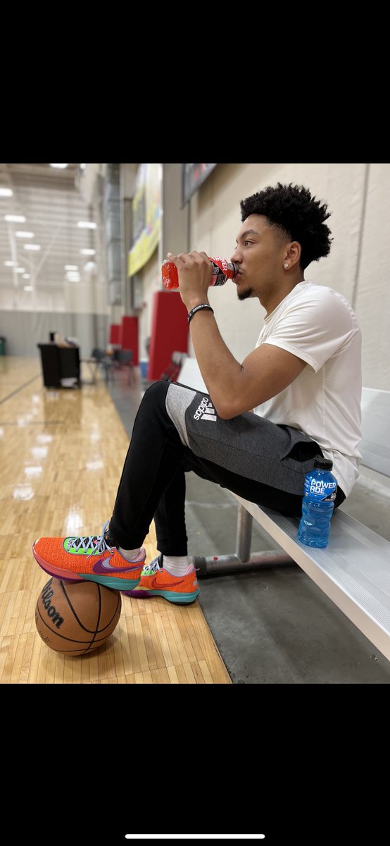 Still putting in the work EVERY DAY 💯 @Powerade_US now with 50% MORE ELECTROLYTES VS Gatorade Thirst Quencher #MoreElectrolytes #PoweradePartner