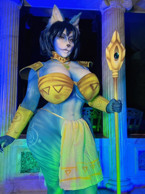 I got to do my DREAM furry cosplay which is Krystal from Starfox 💙🦊 I&rsquo;m so happy with how this turned<a href="/tag/sicknewworld"class="tags"><span>#sicknewworld</span></a>