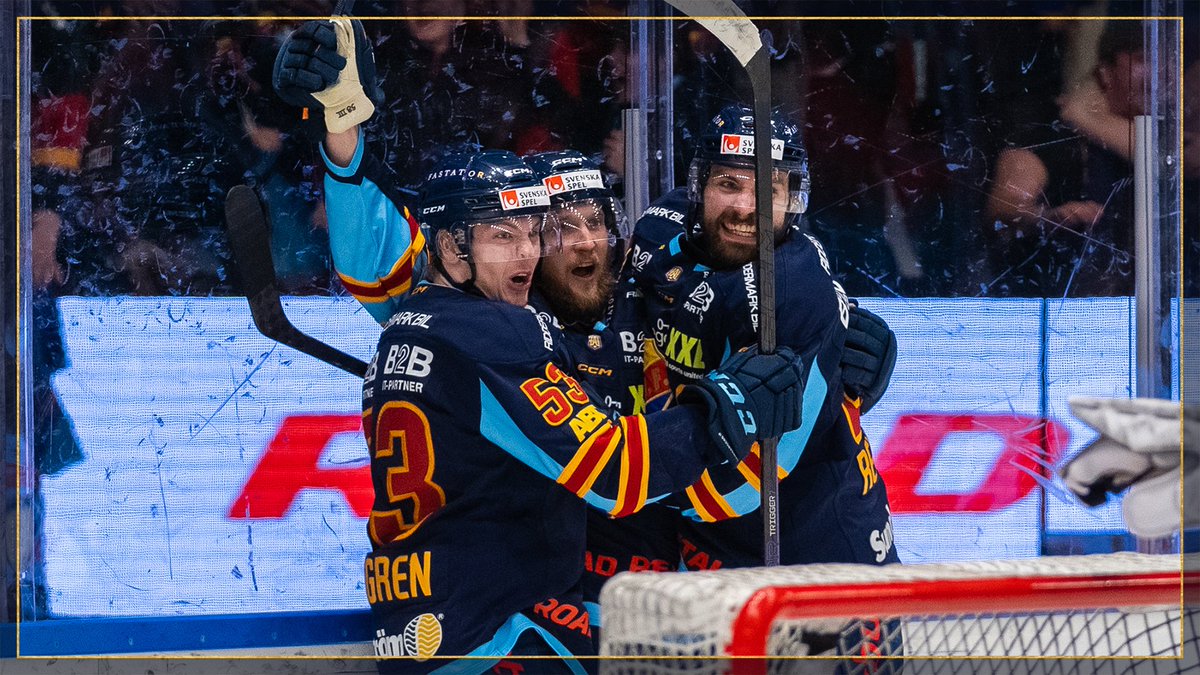DIFHockeyse's tweet photo. #DIFMODO | 📸 @fotojossa / @elvira_holmstrm
God natt Djurgårdsfamiljen, tillsammans gjorde vi säsongens sista hemmamatch till en kväll att minnas!
💛❤️💙
#DIFHockey #AlltidOavsett https://t.co/VBnORAuUr5