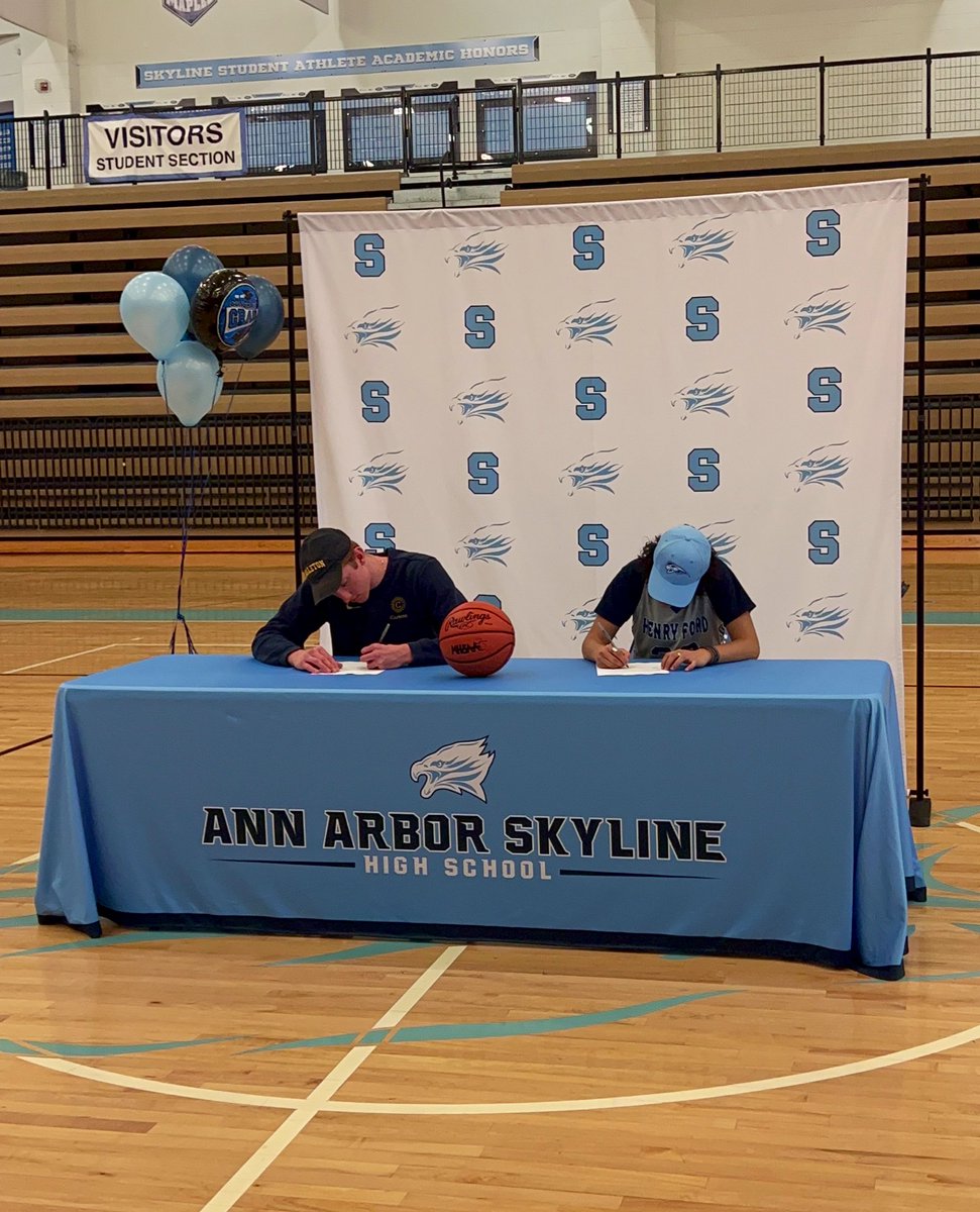 auntienae95's tweet photo. Please join me in congratulating Jillian Boynton for signing her NLI to continue her education and basketball playing career at Henry Ford College! 💙🦅🏀 https://t.co/nAkxYq2fG4
