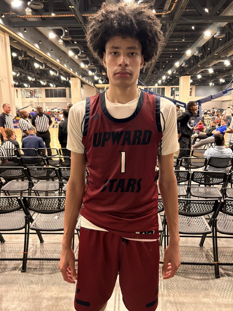 Upward Stars Columbia tweet media