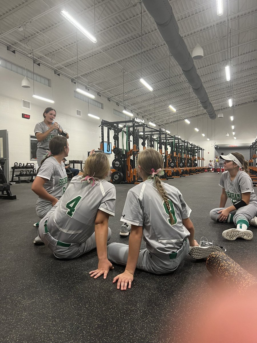 BrenhamSB's tweet image. In a rain delay…after 5 complete innings 0-0! #controllables #wewill #chasinggreatness