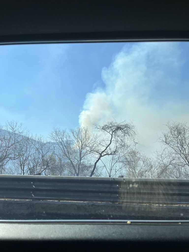 Impresionante el incendio en la carretera a Vallarta😖😖