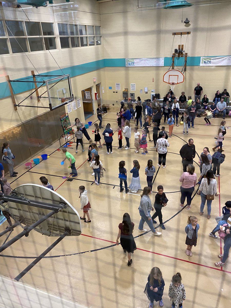 Fun carnival day <a href="/heritage_34/">HERITAGE SCHOOL</a>   Great to see our families enjoy each other’s company.