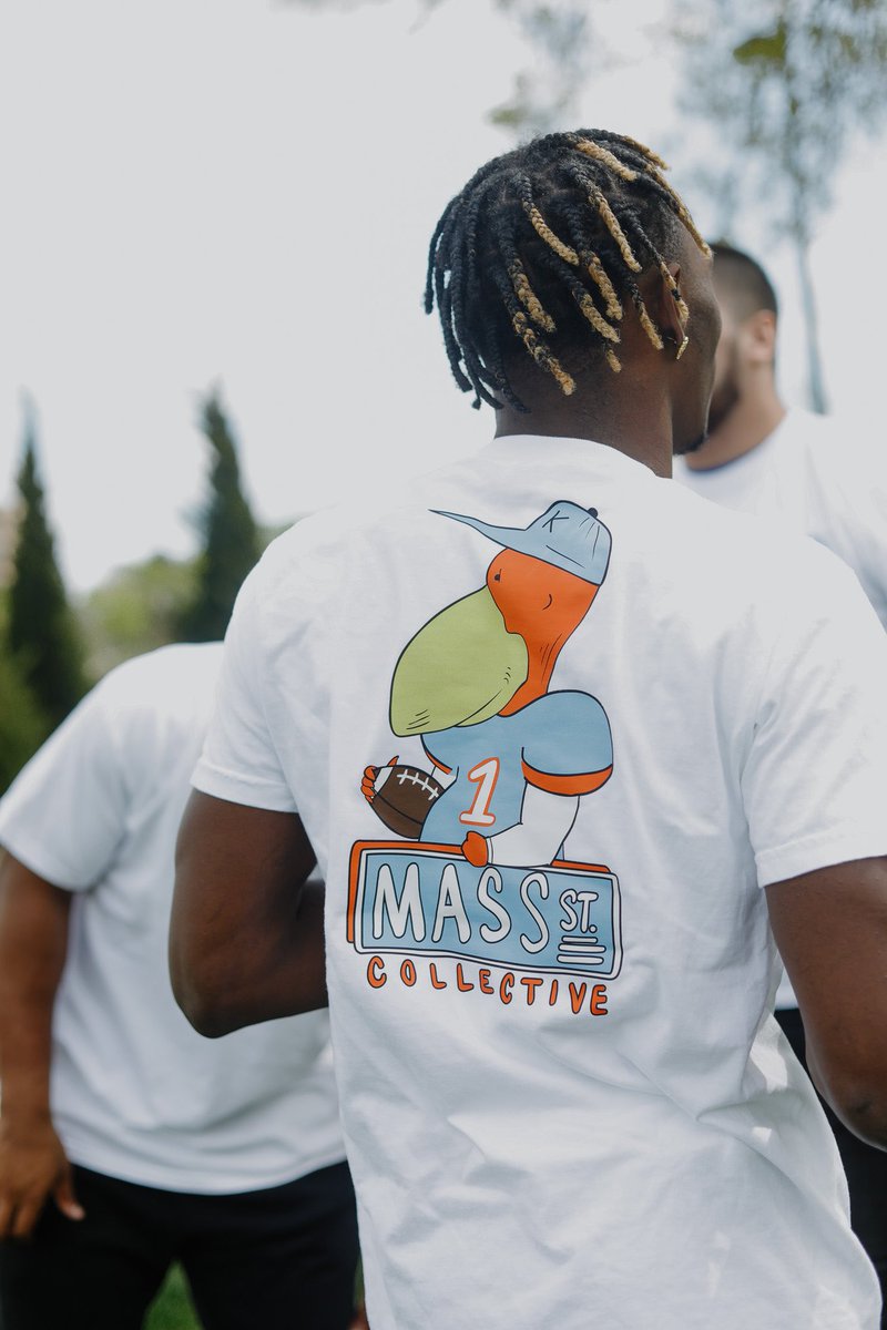 PetrusCole's tweet photo. Want to be entered to win a Poppy Hawk x Mass St. Collective collab t-shirt you can’t buy anywhere? Here’s what you must do:
 
1. Make a monthly contribution to https://t.co/O1HFLakt1r by Friday, May 5
2. Mention ✌️ friends in comments below
 Three lucky fans will win! https://t.co/Pp8Wv7gdPQ
