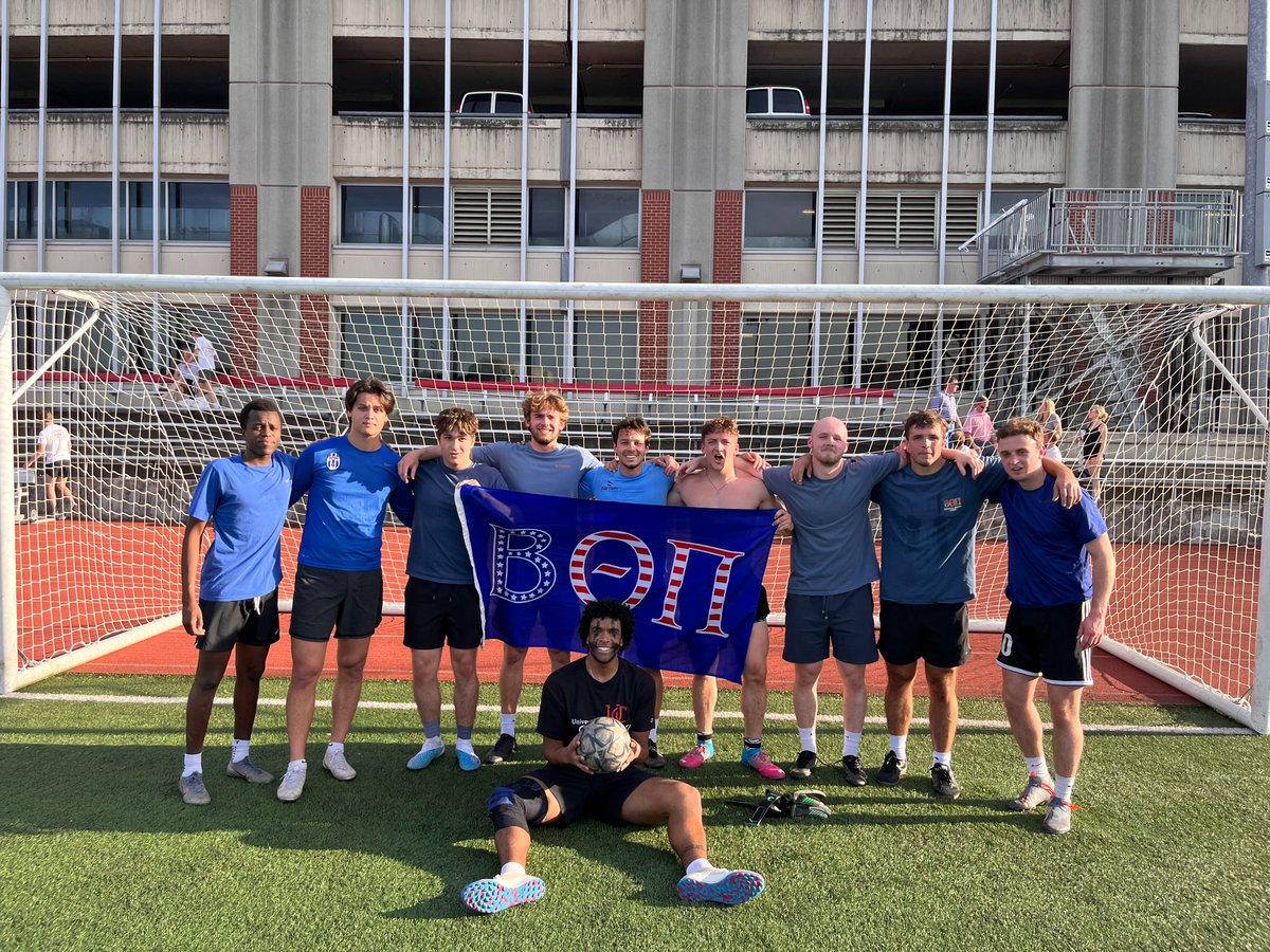 UC ΒΘΠ tweet media