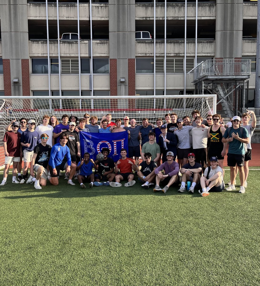 UC ΒΘΠ tweet media