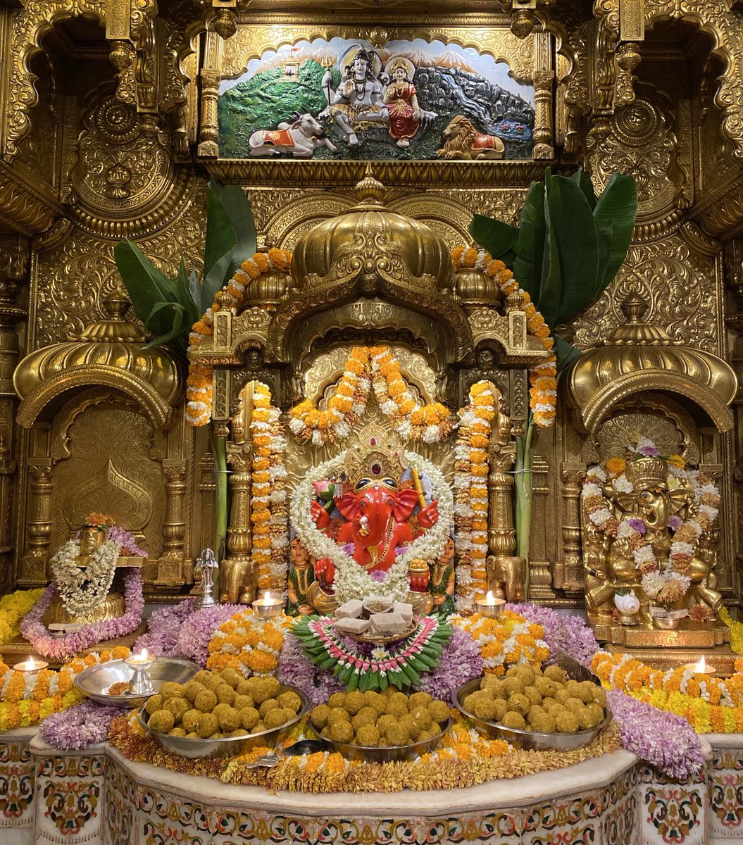 SVTMumbai's tweet photo. 🙏 गणपती  बाप्पा मोरया 🌺मंगलमूर्ती मोरया 🙏२९/०४/२०२३ 
🙏Ganapati Bappa Moraya 🌺 Mangalmurti Moraya  🙏29/04/2023 https://t.co/Qvn3GH7M9D
