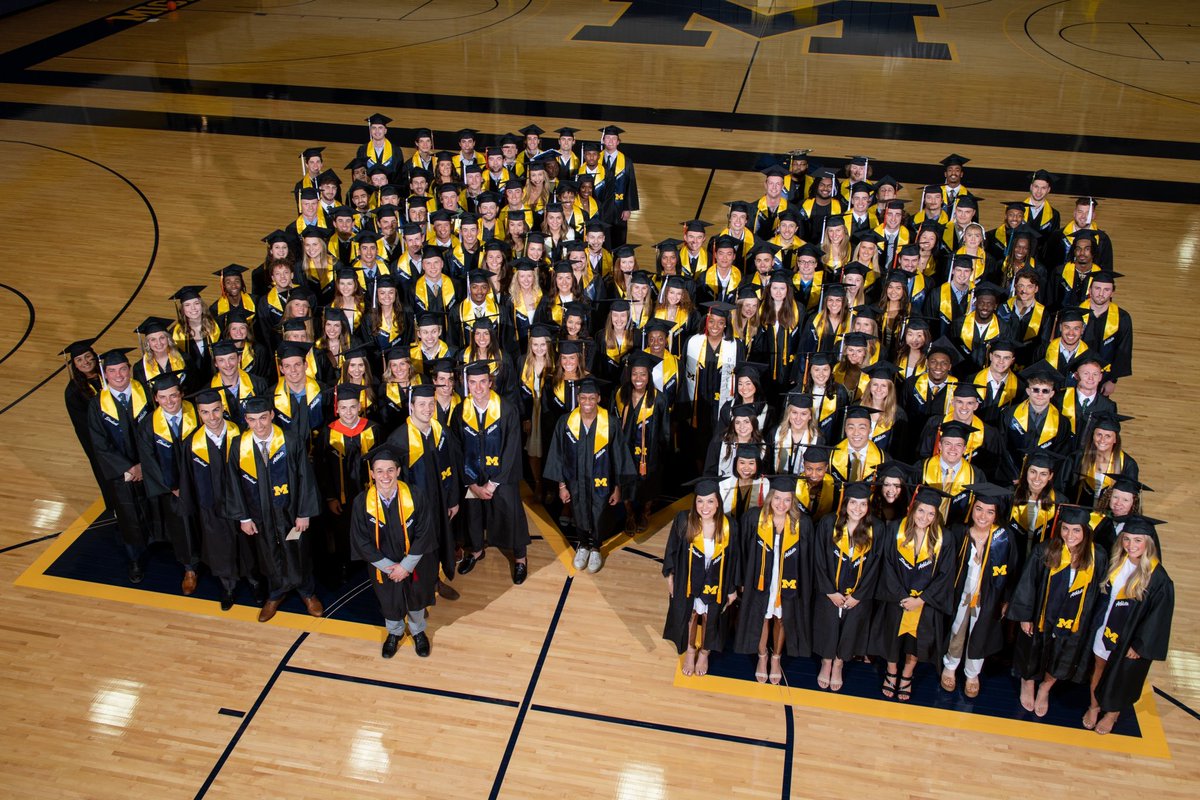 Graduates of the greatest university in the world. Congrats to our Leaders and Best! 

〽️💙🎓