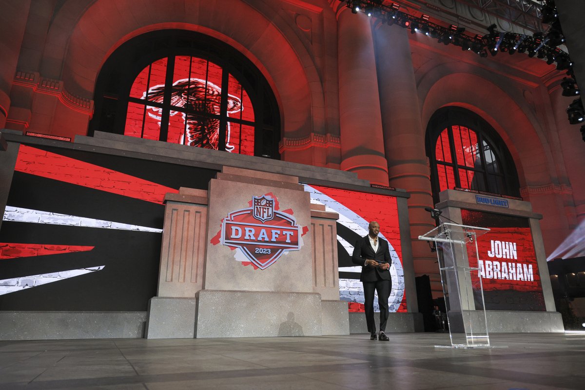 John Abraham (@55getlive) on Twitter photo 