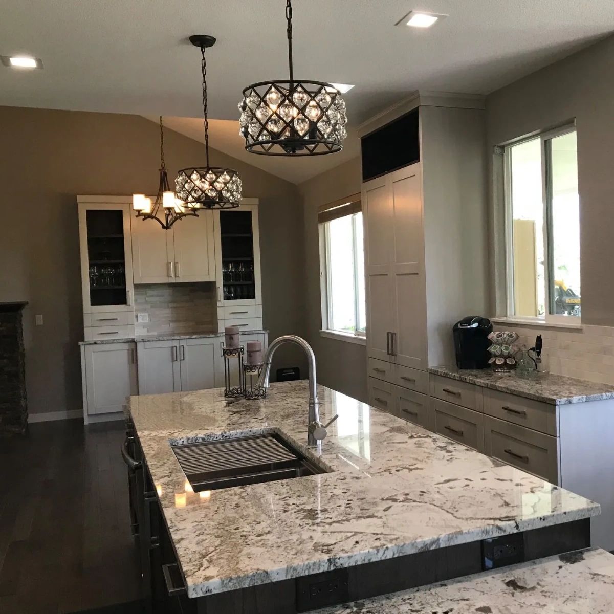 Have you noticed a weird smell in your kitchen that you can’t quite place? A stinky garbage disposal might be the culprit. To eliminate the smell, cut a lemon into small pieces, drop the pieces down the drain, and run the garbage disposal until it sounds like it’s gone through.