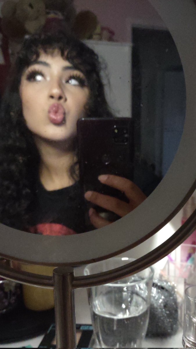 Sim idk (@HelloKittysbbg) / Posts / X