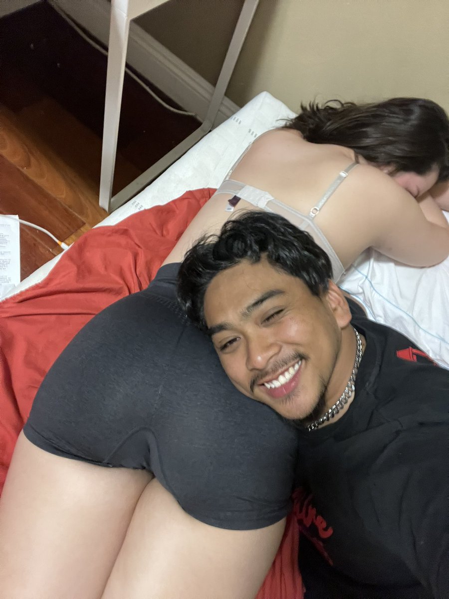 chriskcreamsof's tweet photo. Watch me fuck her on my only fans only 4$ 💦🍆 just posted new content on my only fans #nsfwtwt #asian #cum #nsfw #onlyfans #asiancum #nsfwcum #muscles #muscularasian https://t.co/TAAOzWOWFn