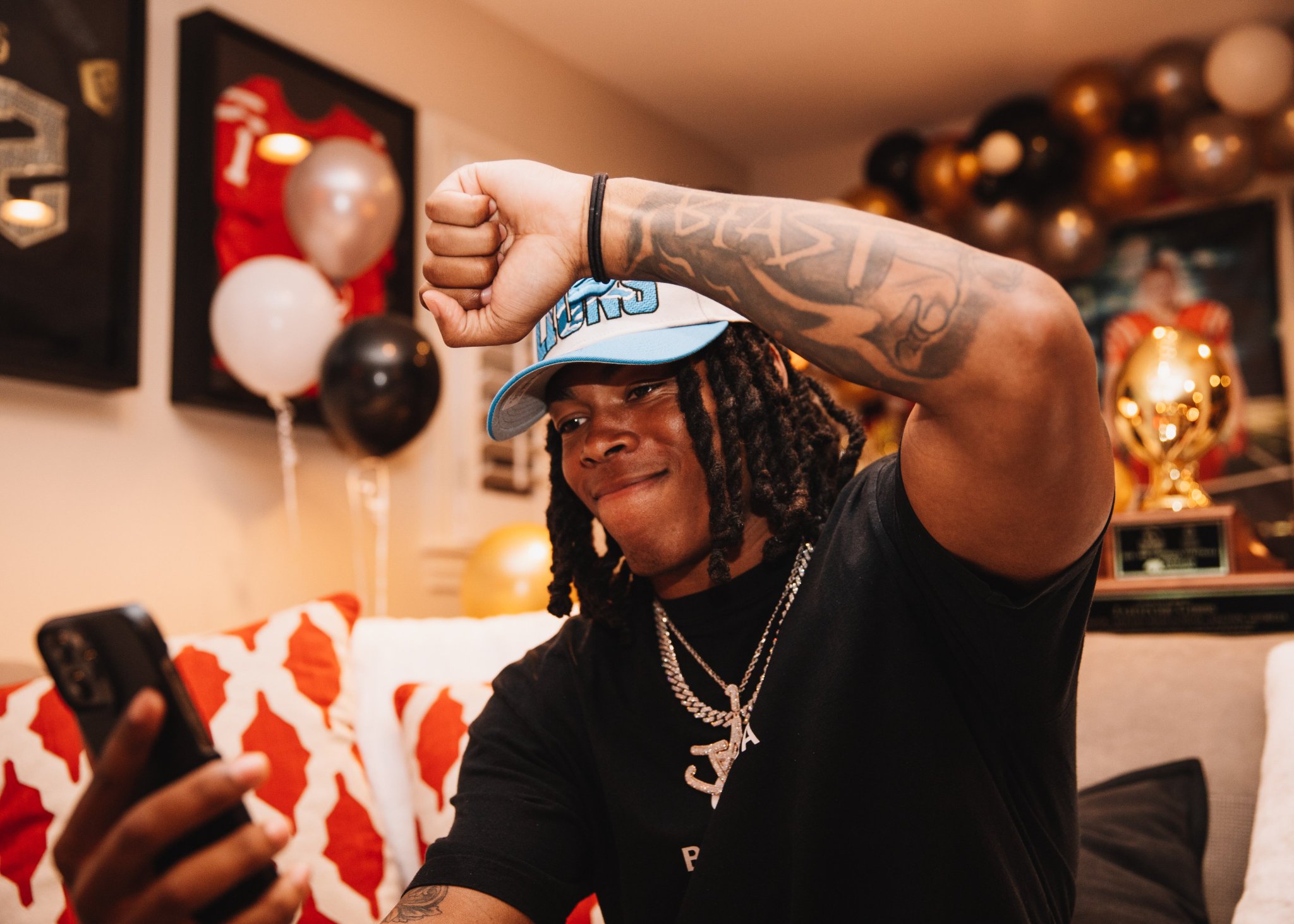 Pete Nakos on Twitter "Alabama RB Jahmyr Gibbs signed predraft