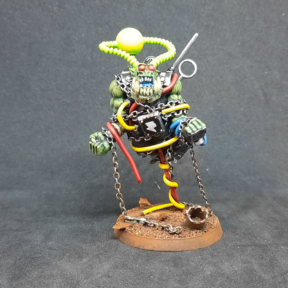 Spoogles's tweet photo. @DiceyJune I built my own, some kinda Frankenstein monster cyborg drone. https://t.co/gpx7zmfKGK