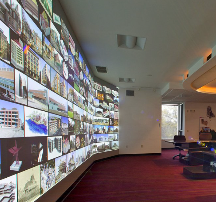 Scalable tweet media