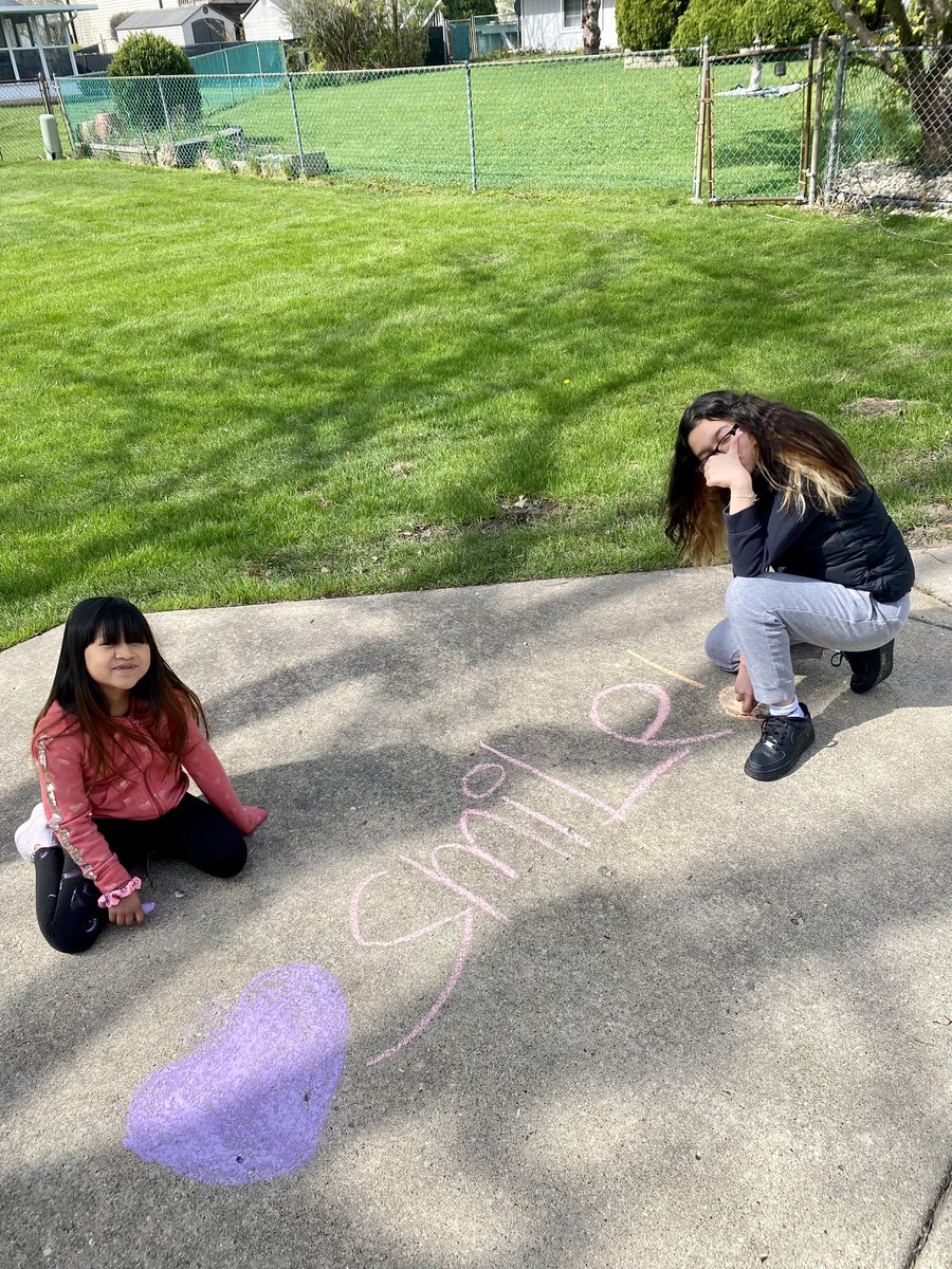 MsLaurenBalogh's tweet photo. Today we spread kindness around Armstrong with motivational chalk statements! Such a fun morning with our promise partners 🫶🏻 https://t.co/Lzh0nOoi47