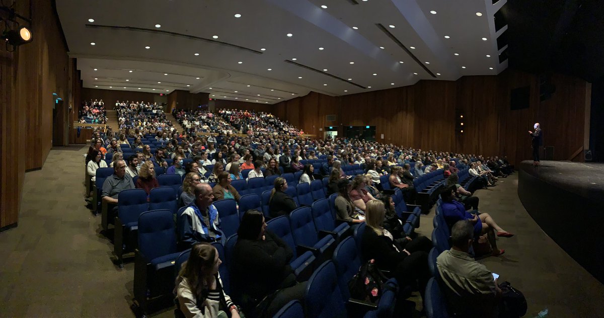 gthielmann's tweet photo. Thanks to 1000 educators &amp; EAs from @sd91bc @SD27_CC @QuesnelTeachers @SD57PG @PGTeachers, c. 50 presenters from #bced, #bctf &amp; beyond, @PGSS_Polars staff &amp; student volunteers, Chef Erik &amp; funky food vendors (we’ll work on speed next year), for a great Spring Fling Conference. https://t.co/YjXdNYuNYB