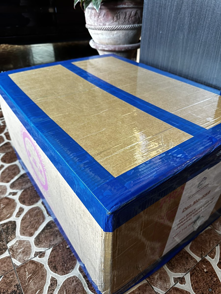 bts7borahae7's tweet photo. Box arrived yesterday. Will sort and send invoice today π«Άπ»
#bb777updates https://t.co/jQXKNFPr80