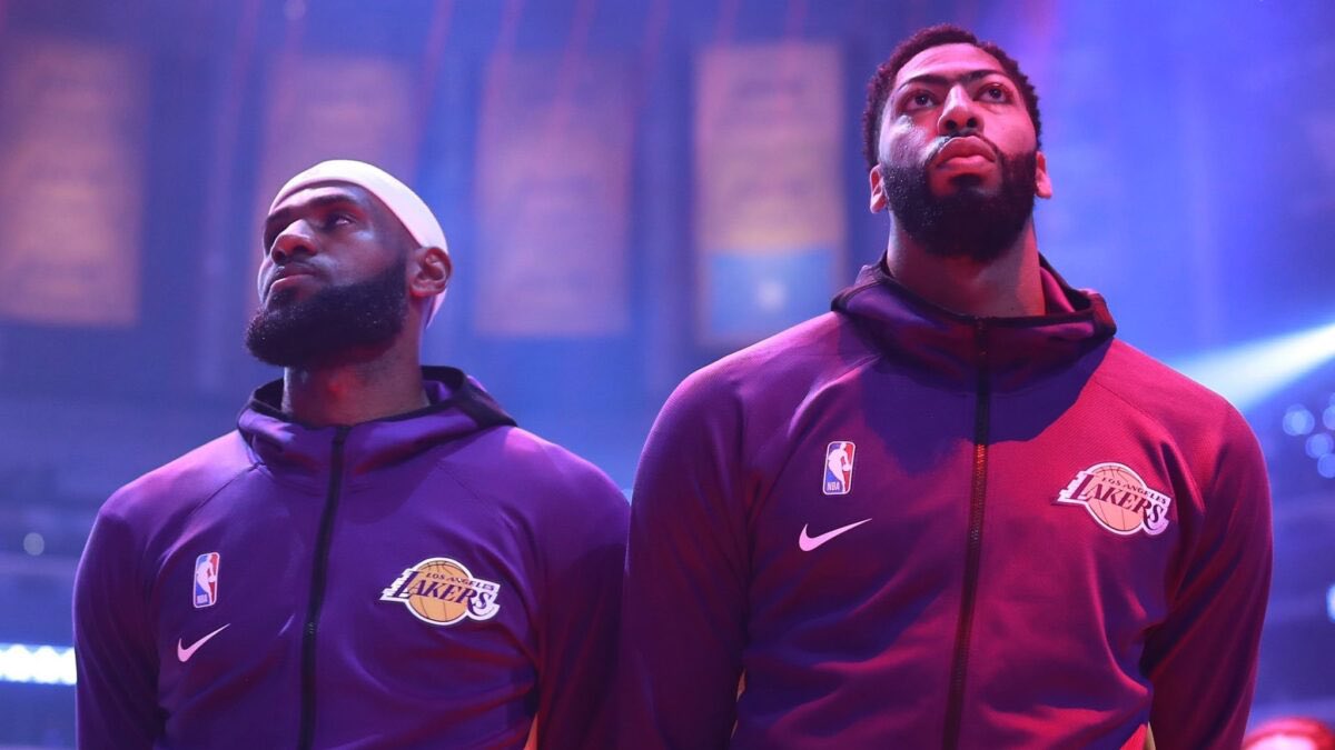 LeToxicJames's tweet photo. @Lakers @Dloading @KingJames @AntDavis23 it’s over https://t.co/crzs12wrPx