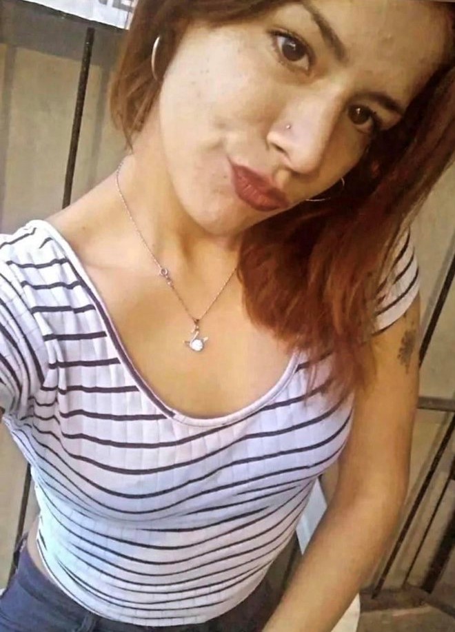 desaparecidaorg's tweet photo. Sole Chávez desapareció  el 24/4 en el área metropolitana de Buenos Aires. Tiene una hijita de 2 años😔😥. Por favor compartir, y si la ven avisar #URGENTE a la policía local, o al ☎️ 911

#AMBA #BuenosAires https://t.co/d2fQaeHIT8