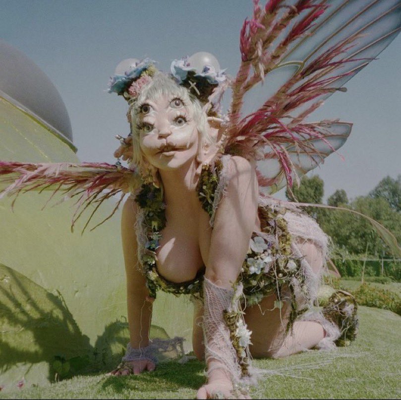 HAPPY BIRTHDAY MELANIE MARTINEZ  