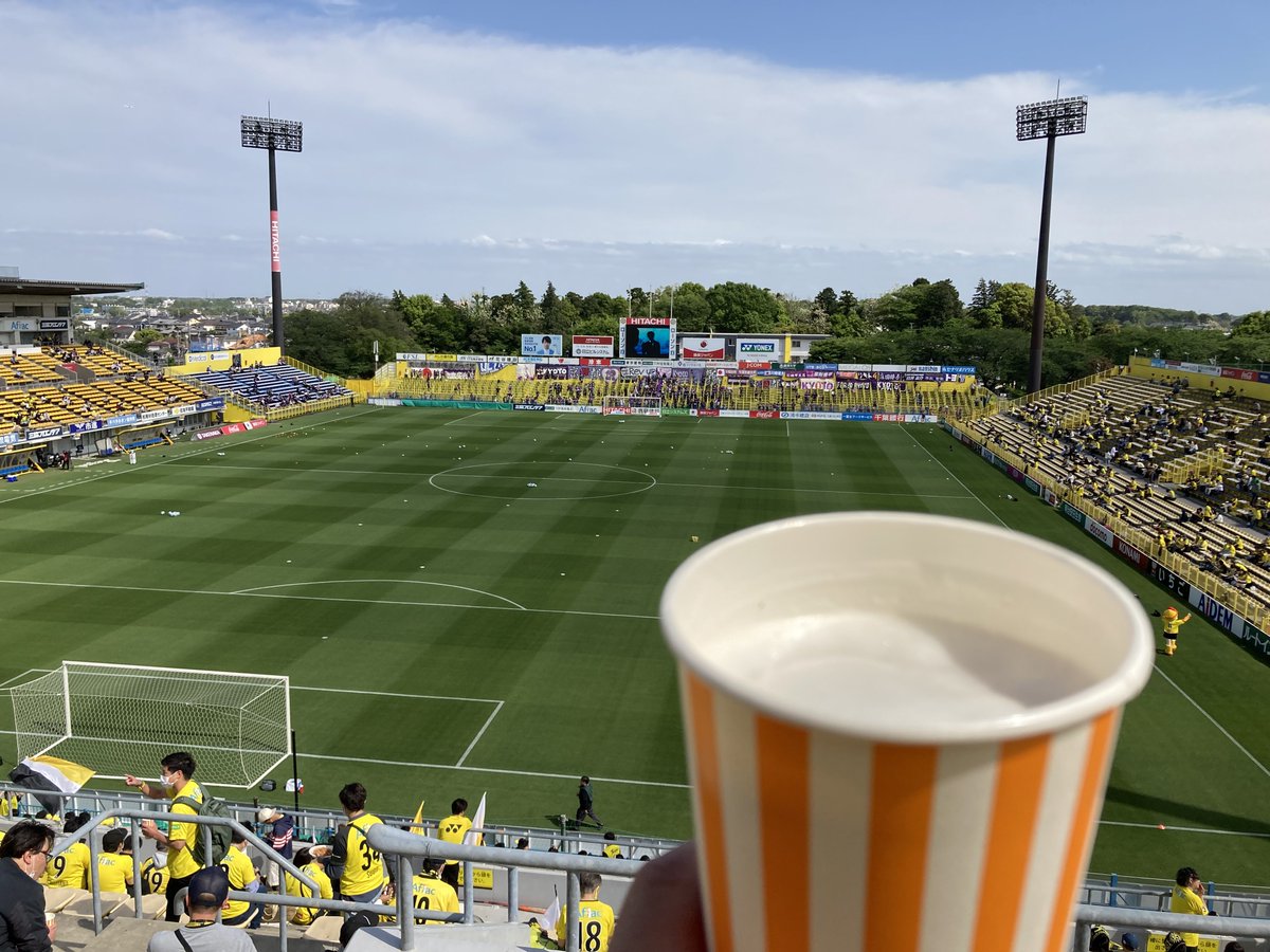 ilgiallonero's tweet photo. 到着!
今日はここから!
#reysol #柏レイソル #jleague #Jリーグ #日立台 #Controlaguerra #нетвойне #StandWithUkraine #reysol30 #REYvSNG #柏京都 https://t.co/pdgeStVfZL