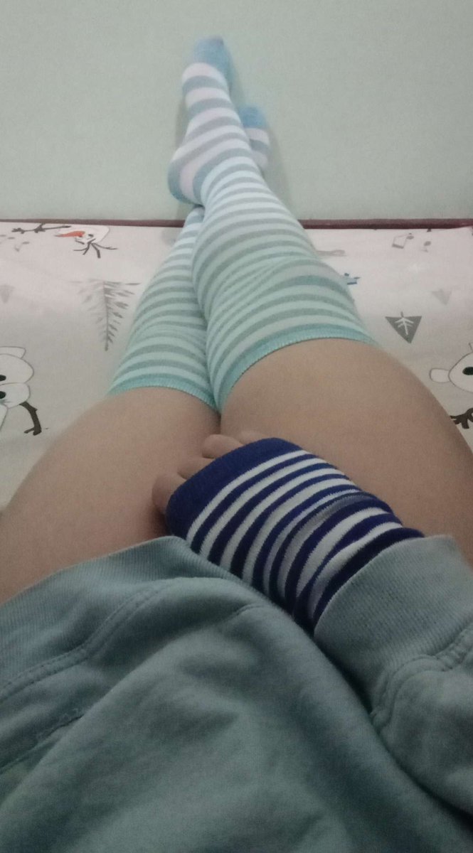 Augustyzs's tweet image. a comfy fit~ 
#femboy #Femboy