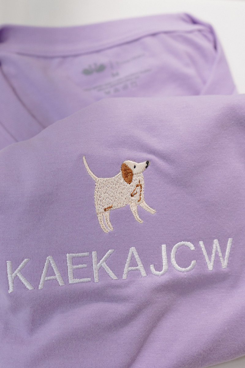 kaekajcw's tweet photo. สาวๆของอุคจ๋าาา💜 วันนี้มาชวนสาวๆไปทำเสื้อบอกรักอุคจ๋าที่ห่านคู่สาขาสยามสแควร์วันกันค่ะเลือกสีเสื้อสีม่วงสุดโปรดและสามารถปัก Ji Chang Wook หรือบอกรักอุคจ๋าของเราเลยก็ได้ ง่ายมากๆเลยราคาเริ่มต้นเพียง250฿เท่านั้น ก็ได้เสื้อสุดพิเศษของเราแล้ว🤍✨ #DoubleGoose #DoubleGooseDesignedbyU https://t.co/ebXcx6t6VX