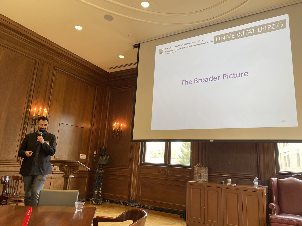 IngridZeller's tweet photo. Excellent workshop and roundtable discussion featuring @ervinmalakaj and Erwin Tschirner, organized by the @BuffettInst working group for Gender and Language Curricula! @NorthwesternU @NUGerman #Council on Language Instruction #equity #gender diversity https://t.co/kIJjvGHHNO
