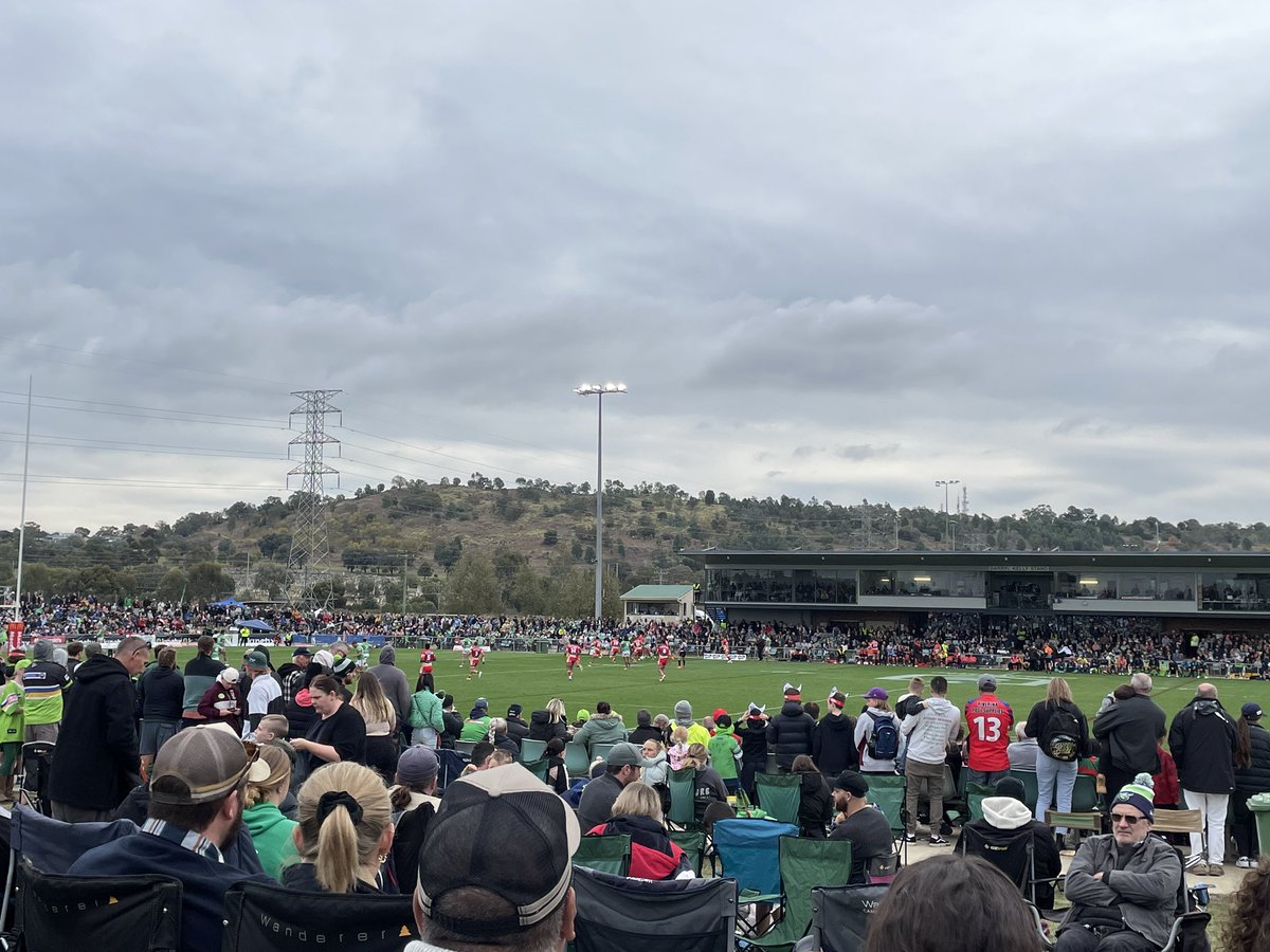Someone just yelled out “go back to Wagga beach dolphins” 😂 #raiderdolphins