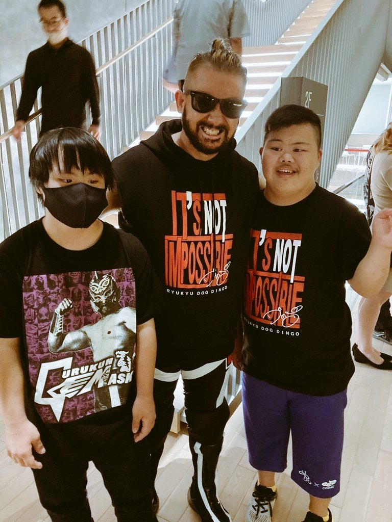 RyukyuDogDingo's tweet photo. 私の心はいっぱいです。皆様ありがとうございます🙏感慨深いです。レスリングに戻ってきてすごい @ryukyudragon_pw #rd_pw #gratitude #imback #itsnotimpossible https://t.co/22J9utALTN