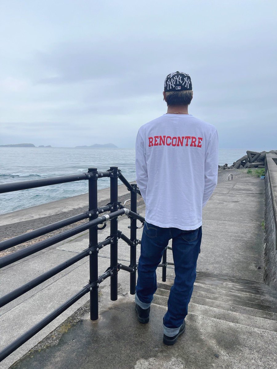 yuuki1173surf's tweet photo. Rencontre(ランコントル)
オリジナルロンT🔥&amp; Tシャツ🔥
是非、一枚いかかですか🔥
#Rencontre
#ランコントル
#Rencontrebag
#ランコントルバッグ
#Rencontreap
#ランコントルアパレル
#プロサーファー
#prosurfer
#四国 #生見 #海部
#サーフィン
#surfing https://t.co/c5qbEEPQlu