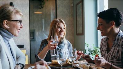 HeikeLeise's tweet photo. Vertrieb ist Männersache - von wegen! Der @VertriebVerband lädt Managerinnen im Vertrieb ein zum Netzwerklunch am 5.5. in München. Infos und Anmeldung hier: https://t.co/DB9YT7IZsm
#womeninsales #dievertriebsmanager #vertrieb #sales #femaleleadership https://t.co/1jJaAuWrMB