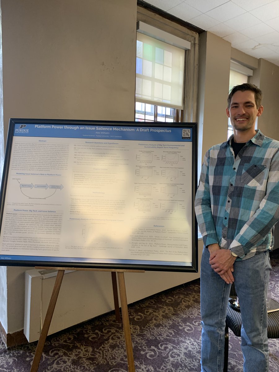 Christinapearlw's tweet photo. .@Alex_Wilhelm_  presented his prospectus on #platform power through an issue #salience mechanism 🔍💻

#polisci #technology #BigTech https://t.co/RPUQTtxsTz
