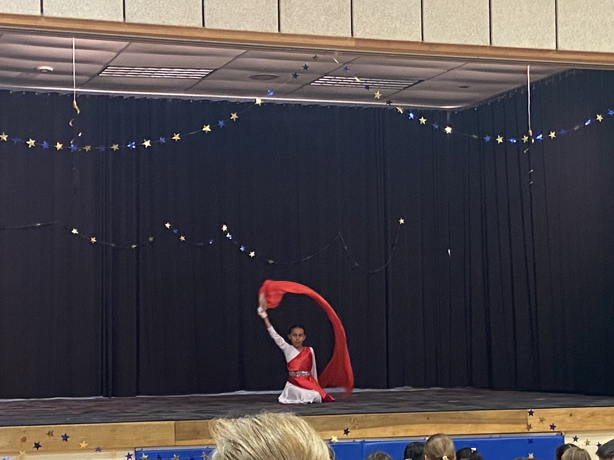 Ellen Mukai tweet media