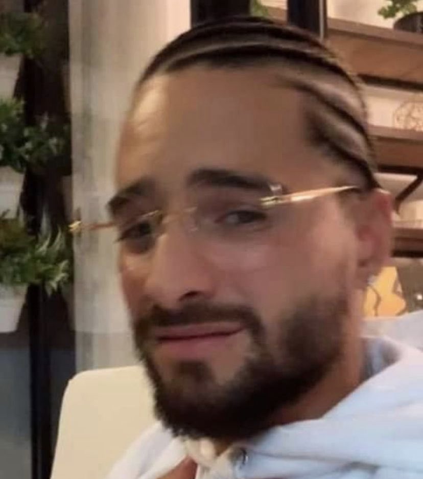 lowk3y0's tweet photo. Maluma bien decepcionado de mí porque no tengo 4 babys https://t.co/EnV2jOKxoj