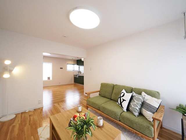 nanami14637's tweet photo. 上郷西ヶ谷団地13号棟　モダンカフェスタイルの広々2LDK　■リバリノのOPENROOM見学会は４月２９日・３０日　#マンション #中古マンション #リノベーション #横浜 #部屋探し
https://t.co/0DBLSzGbMq https://t.co/fN1R29GBHs