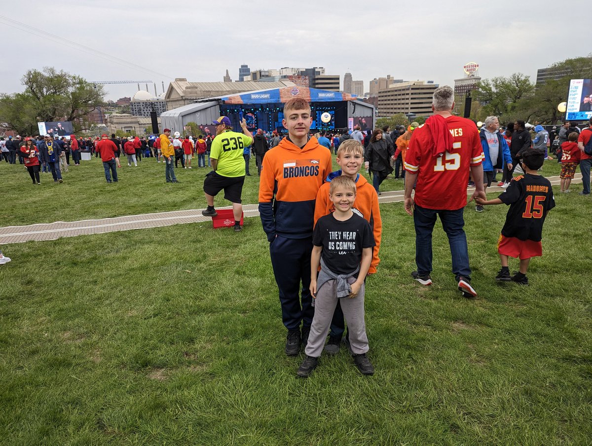 CoachAckley's tweet photo. #nfldraft https://t.co/z6EKVgLXuZ